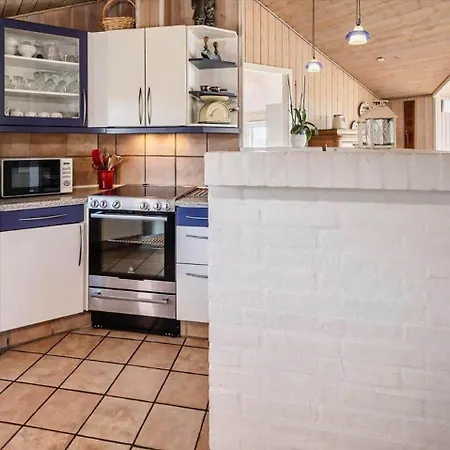 بيت للعطل Ve449-vejers-strand-tyttebaervej-11 *